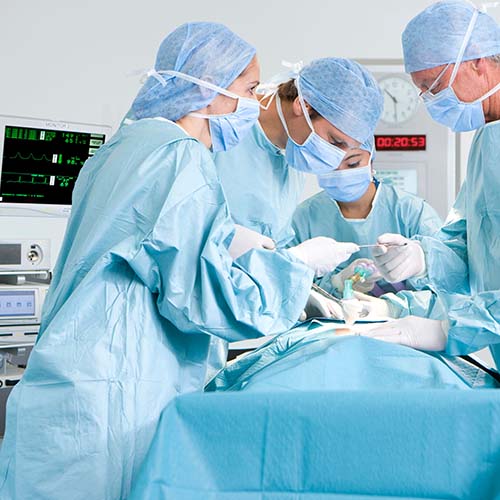 Functiedifferentiatie in de operatiekamer: antwoord op personeelstekort?